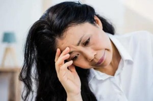 疫情为什么会让许多学生抑郁（疫情为什么会让许多学生抑郁呢）