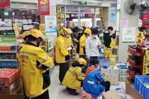 疫情放开前后没人去商场（疫情商场不允许闭店怎么办）