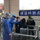 新冠疫情英文版小报模板（新冠疫情英语海报）