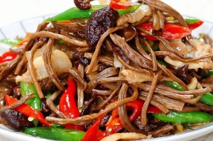 疫情期间准备的食物有哪些（疫情期间需准备哪些食材?）
