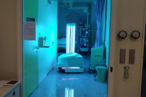 丹麦抗疫策略，应对疫情、社会影响与全球启示