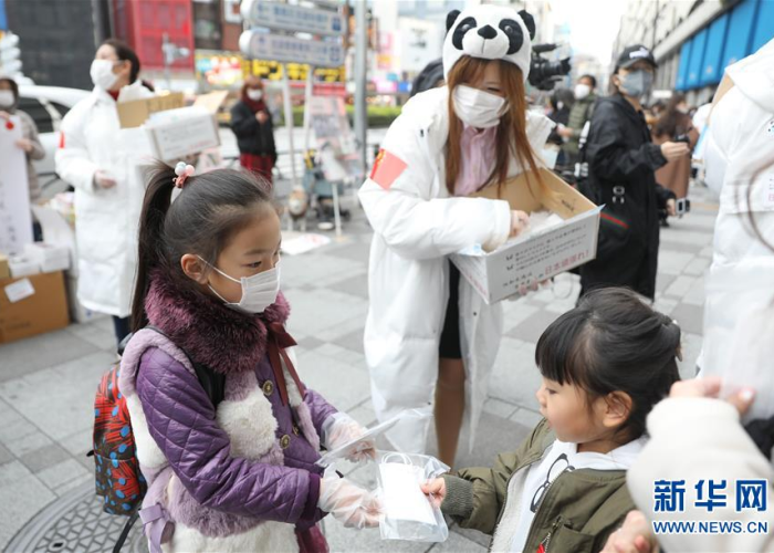 日本小女孩疫情下爱心募捐，温暖人心