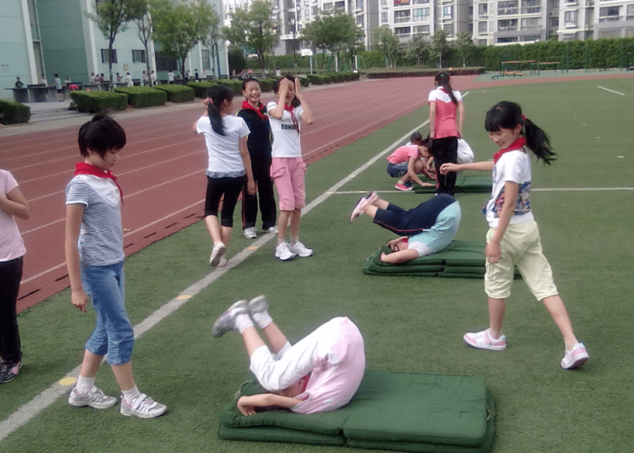 疫情开始与结束，时间、地点与变化的轨迹