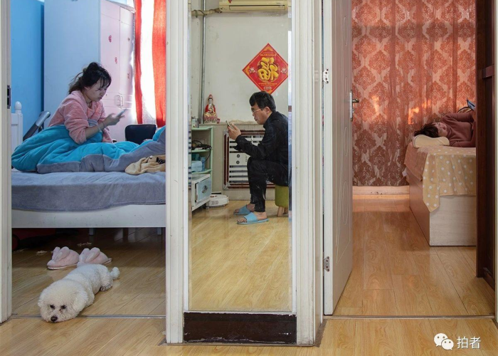 疫情最新通报，重庆并未封城，但防控措施持续升级