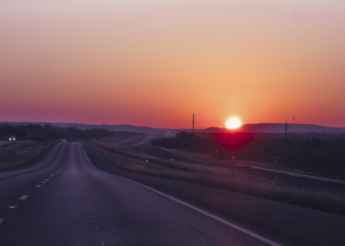在浙江高速公路上,收集一纸滚烫的人间 在浙江高速公路上,收集一纸滚烫的人间