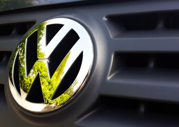 保时捷卡宴标志logo:保时捷卡宴标志后有一个S 保时捷卡宴标志logo:保时捷卡宴标志后有一个S