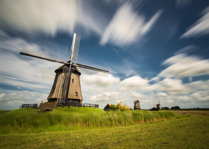风雪中的郑州高速，一场与时间赛跑的封闭与守护
