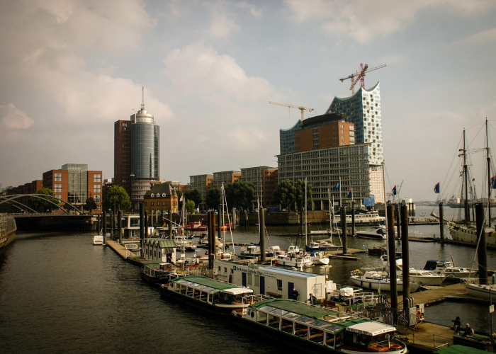 天津限行尾号时间,你的出行指南与城市治理的平衡术 天津限行尾号时间,你的出行指南与城市治理的平衡术