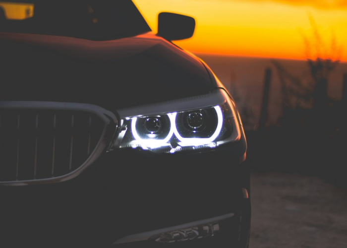 宝马X6,豪华轿跑SUV的价值解析—价格、性能与越野能力的平衡艺术 宝马X6,豪华轿跑SUV的价值解析—价格、性能与越野能力的平衡艺术