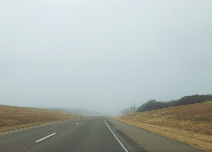 高速免费通行，为何总在初六踩刹车？