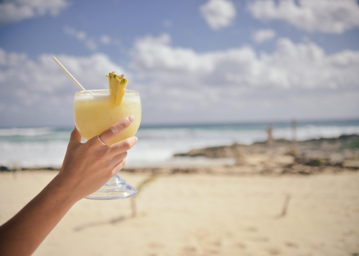 当清明成为法定假日,传统与现代的时间契约 当清明成为法定假日,传统与现代的时间契约