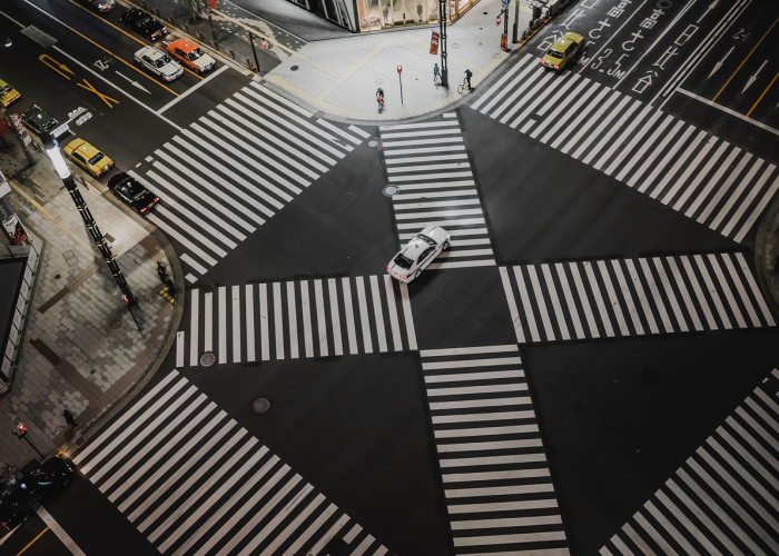 行程轨迹公布之后，当全部感染成为一座城市的集体叙事