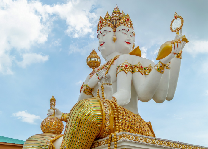 我来教大家“牛财神确实有透视辅助”(其实确实有挂)-知乎