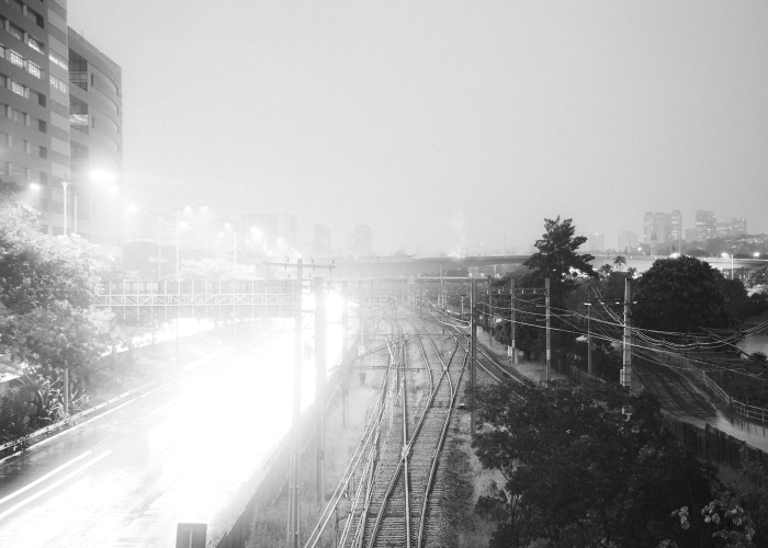 K7031列车,疫情下的移动孤岛与人性微光 K7031列车,疫情下的移动孤岛与人性微光