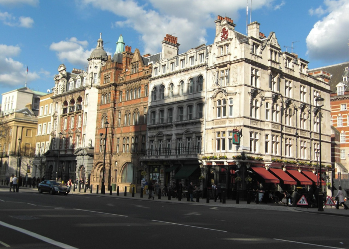 英国首相感染新冠现在怎么样了/英国首相几次新冠阳性