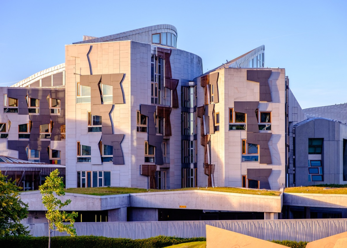 【青岛最严的高中,青岛知名高中】