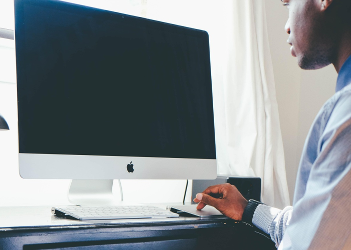 美国新冠肺炎死亡数目（美国新冠肺炎死亡人数达到多少）