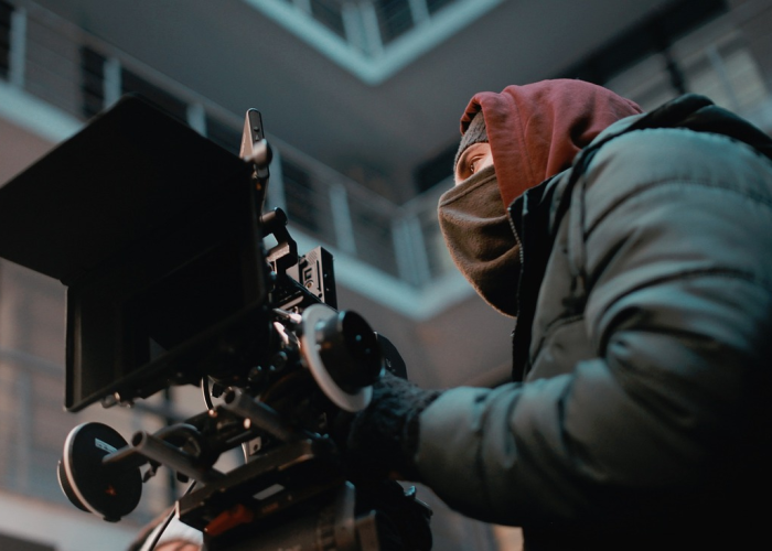 女孩火灾坠楼事件最新/女孩火灾坠楼事件最新消息视频