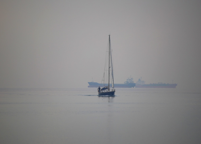 烟台2名无症状，平静海面下的防疫暗流与城市韧性