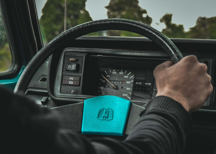 新高尔夫8代，数字化浪潮下的全能选手，还是驾驶本真的回归？