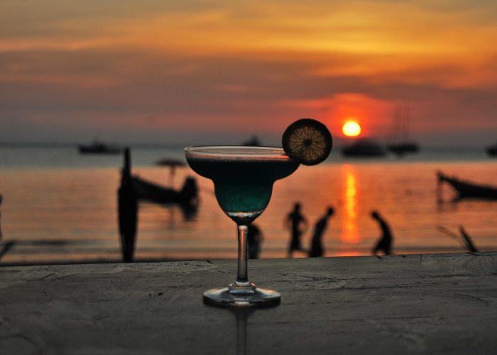 美国新冠死亡人数突破110万，数字背后的生命与未竟之战