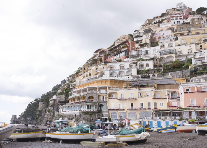 巩义封城七日，一座小城的寂静与脉动