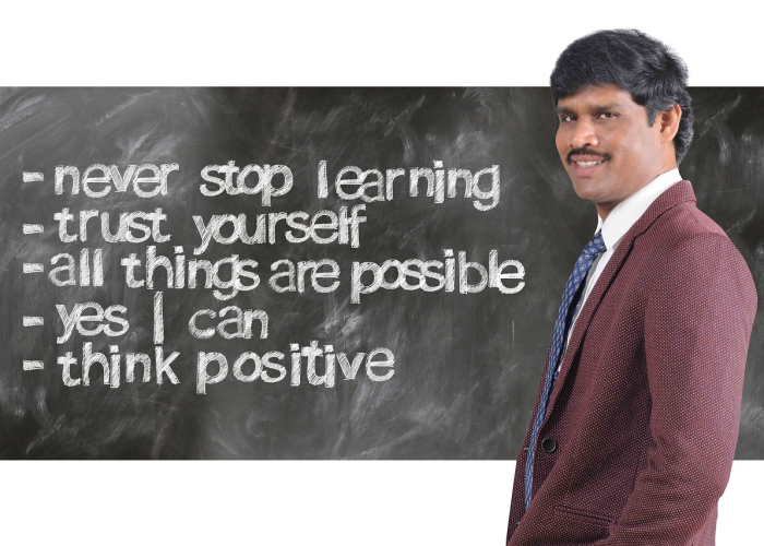 今天重大新闻头条，全球首例人工智能联合手术成功实施，医疗科技迎来分水岭时刻