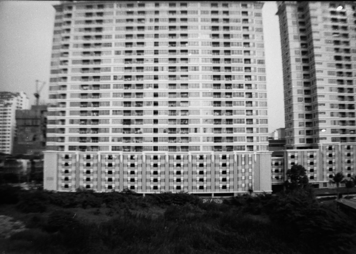 广州防疫压力，超大城市治理的极限测试