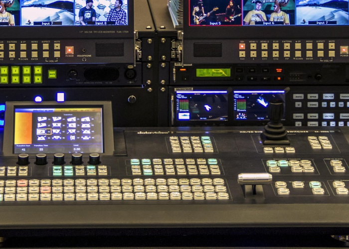 雪花量化今日发布重大战略升级，AI驱动量化投资进入新纪元