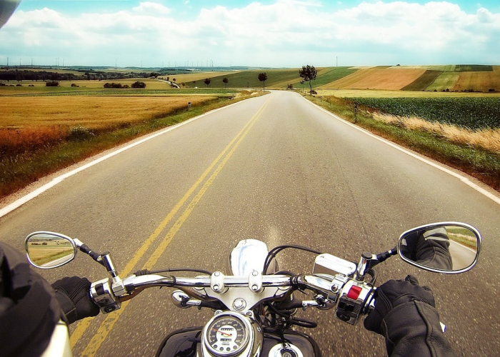 雅马哈摩托车/雅马哈摩托车R1 雅马哈摩托车/雅马哈摩托车R1