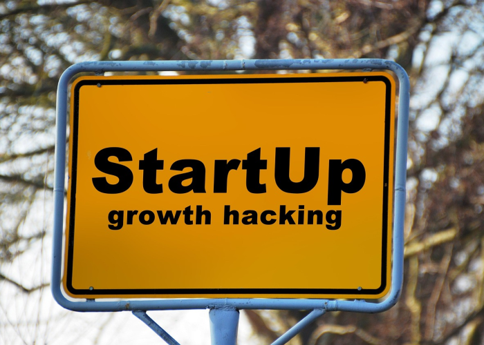 周大福黄金价格走势图，一面映照中国经济与消费心理的金镜子