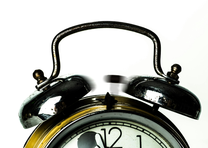 然而，这史诗，竟也有骤然按下休止符的时刻