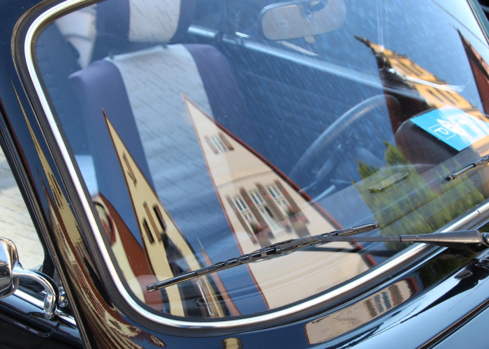 大众朗逸低配和中配区别/大众朗逸低配和中配区别在哪