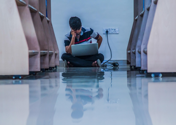 当全封闭成为选择,寻找小学全封闭学校背后的教育迷思与现实 当全封闭成为选择,寻找小学全封闭学校背后的教育迷思与现实