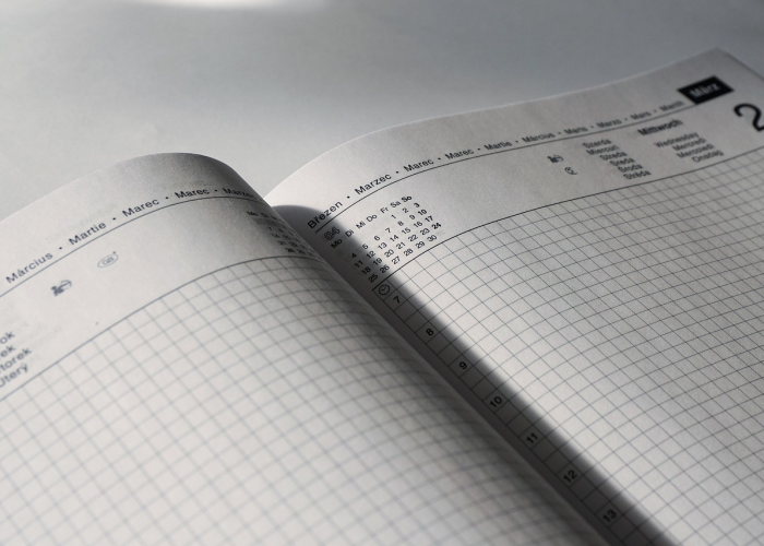 十二月有没有31号？日历缝隙里的时光谜题