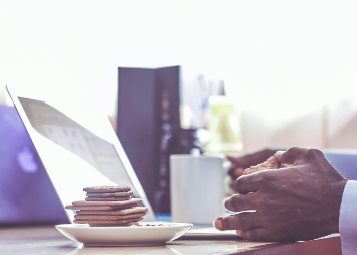 新冠感冒对症用药指南，科学选择，加速康复