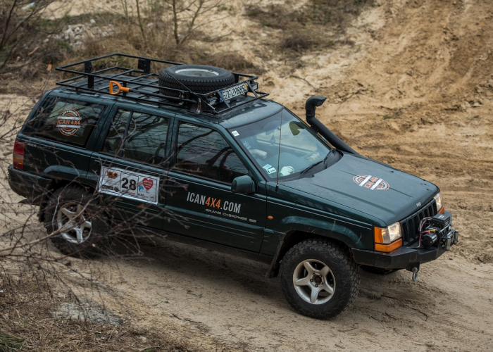 jeepsrt8多少钱:吉普rst8价格