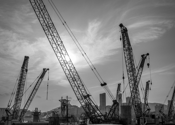 上班时间2024/上班时间摔伤算工伤吗怎么赔偿