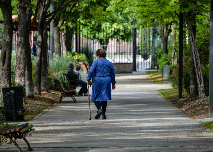 上海公园地铁站，城市褶皱里的温柔驿站