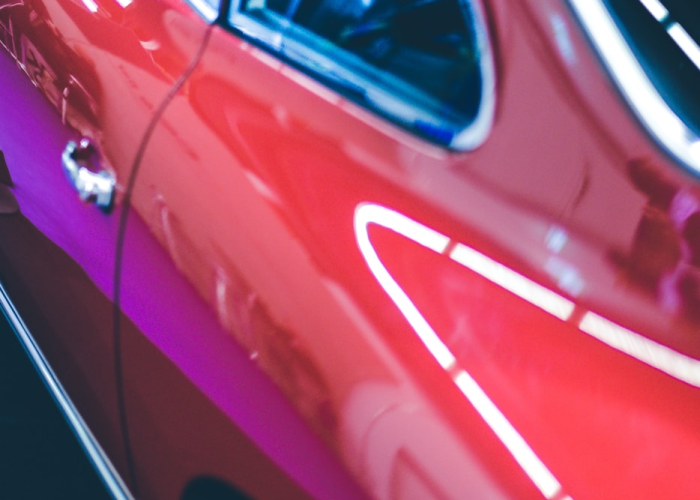 红旗新款轿车，当东方美学遇上硬核科技，国产豪华车迎来破局时刻