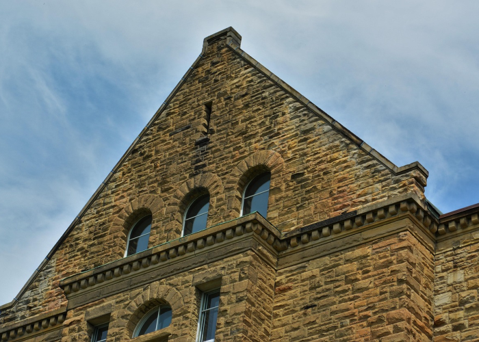 电子科技大学建校时间是哪一年/电子科技大学建校多少年