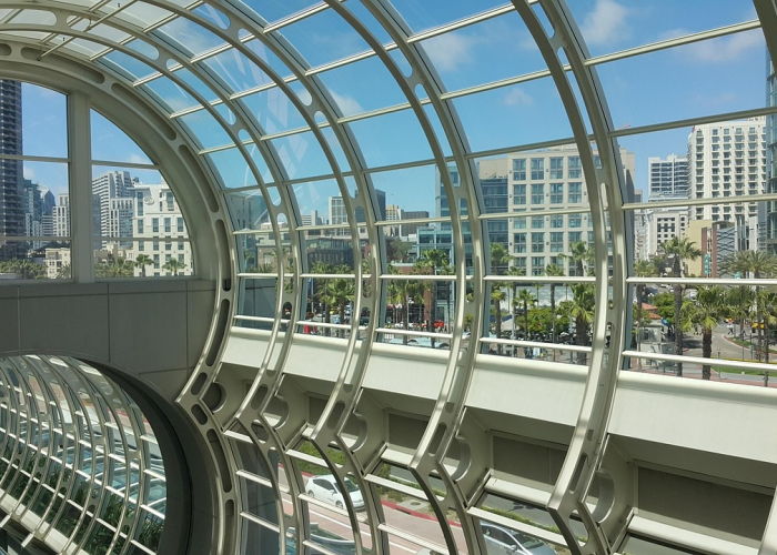 京广隧道之痛，当城市血管在暴雨中梗塞