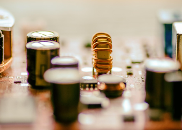 当成电遇见西电，中国电子科技双星的竞合之路