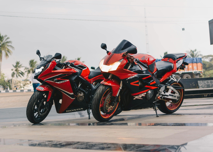 杜卡迪V2，赛道基因与街道艺术的融合