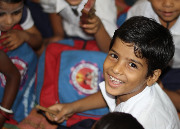 印度超15万警察部队人员确诊/印度警方出警遭伏击 印度超15万警察部队人员确诊/印度警方出警遭伏击