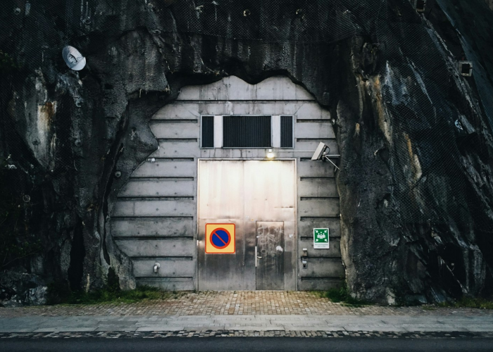 上海启动三级应急响应，筑牢城市安全防线，守护市民健康