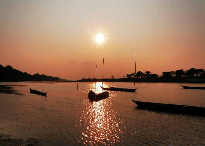 瑞丽姐告国门，何时重启？边境小城的等待与期盼