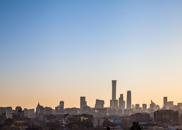 北京中风险地区实时动态，当前防控区域与防护指南