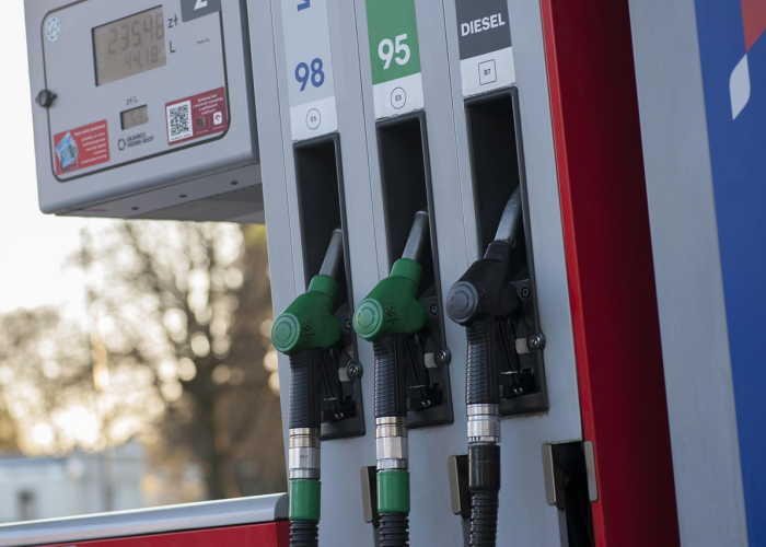 安徽地区今日油价，中国石油油价动态与出行参考