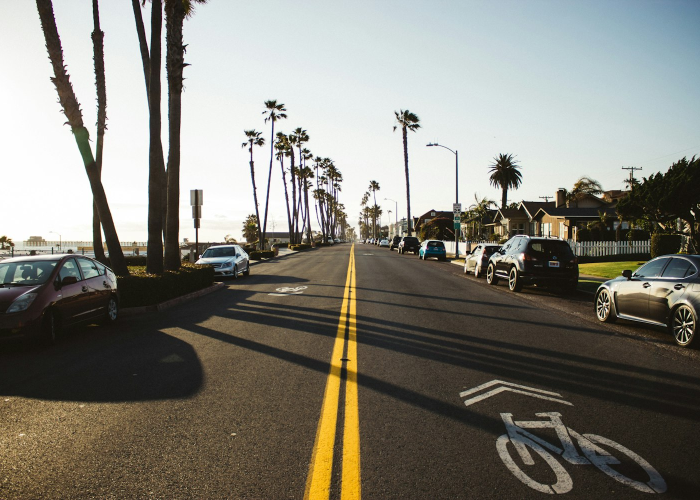 今日限行车，城市血管里的间歇性脉搏